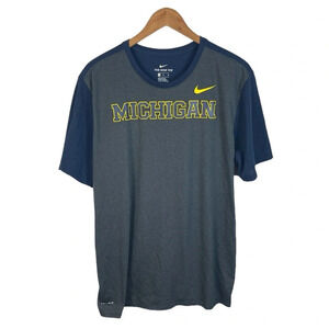 TS438 Men’s Nike Dri Fit Athletic Cut Michigan Wolverines Performance Shirt XL